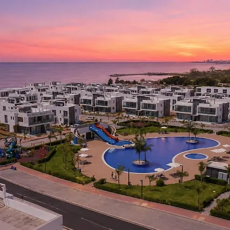 Διαμέρισμα 2br Penthouse With Roof Terrace Παραλίμνι