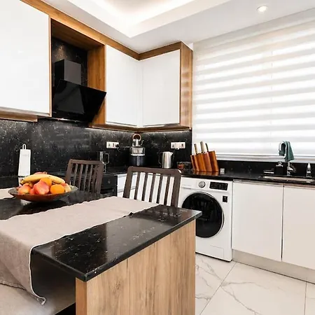 2br Penthouse With Roof Terrace