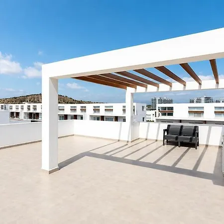 Διαμέρισμα 2br Penthouse With Roof Terrace Παραλίμνι